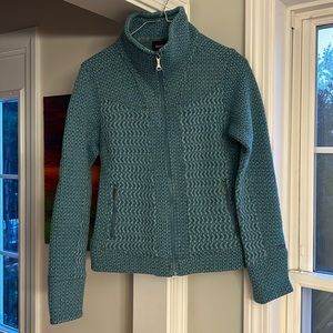 Marmot 62% wool jacket/jumper full zip. Like new.